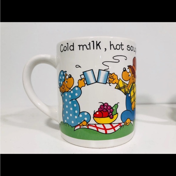 Berenstain Bears Coffee Cups Lot of 2 Mugs Picnic A Princess House 1987 Vintage - Picture 3 of 6